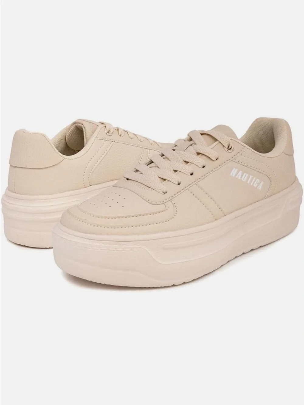 Nautica  size 8.5 bone color low top tennis/walking shoe new w tags w/o a box